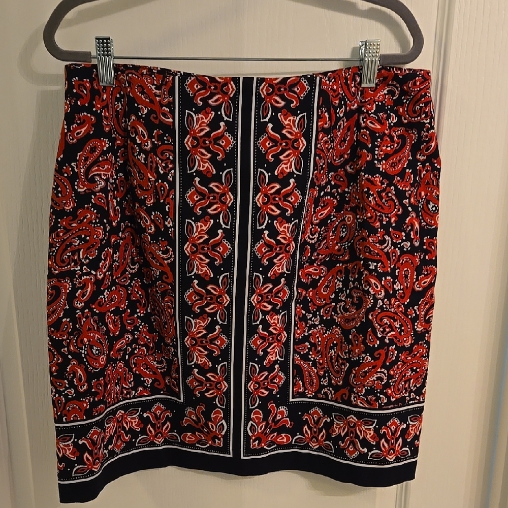Talbots Paisley Print Skirt - Red and Black Size 14 EUC